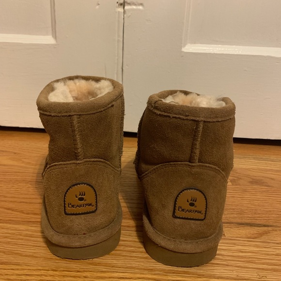 Bearpaw Alyssa Hickory Ankle Boots 